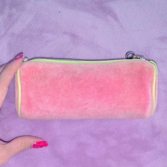 Green and pink juicy couture barrel bag - Picture 10 of 10